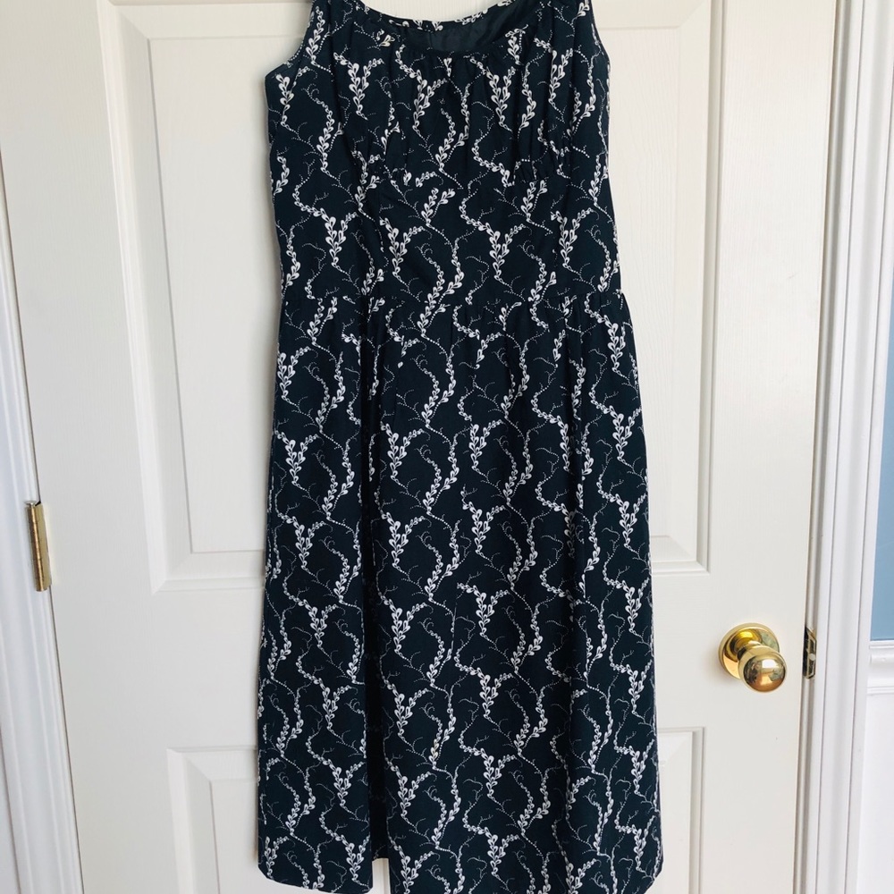 Ann Taylor black and white dress